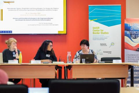 Urgence et frontières