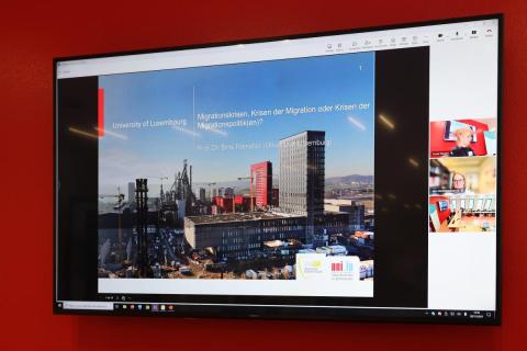 Urgence et frontières